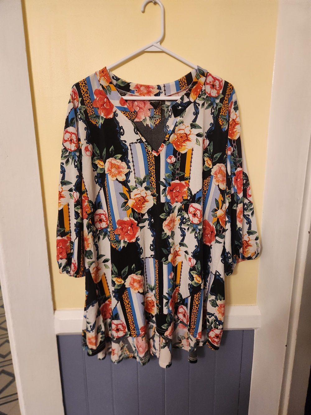 Floral Stripe V-Neck Women's Tunic Top - Multi